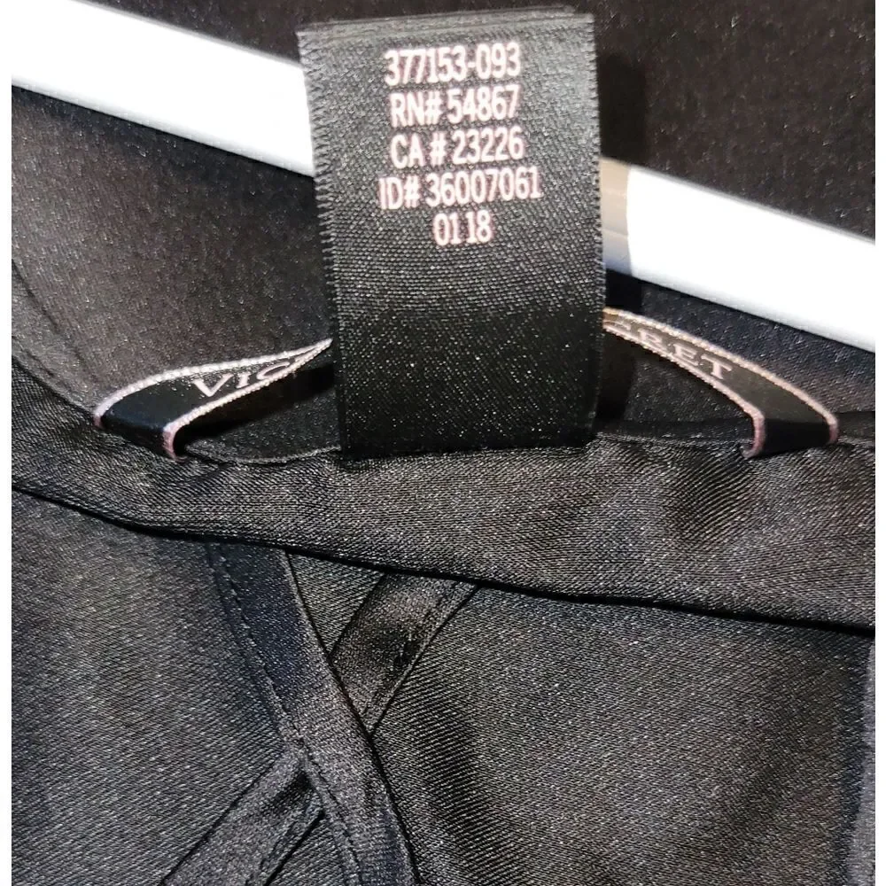 Victorias Secret Black Satin Kimono Open Front Tie Robe Love One Size